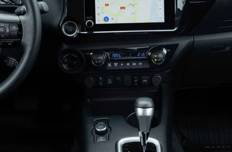 Hilux Cabine Dupla MT Básica