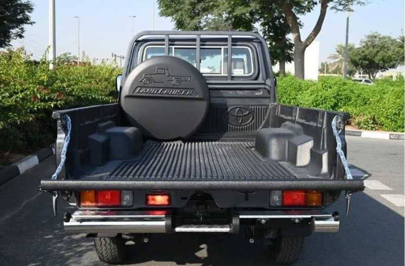 Landcruiser LC79 Cabine Simples